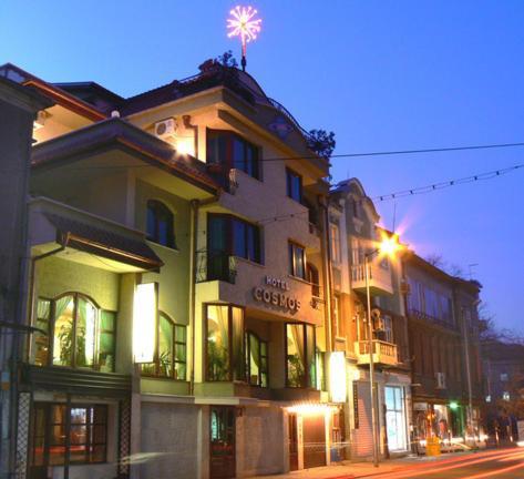 אסנובגראד Hotel Cosmos מראה חיצוני תמונה